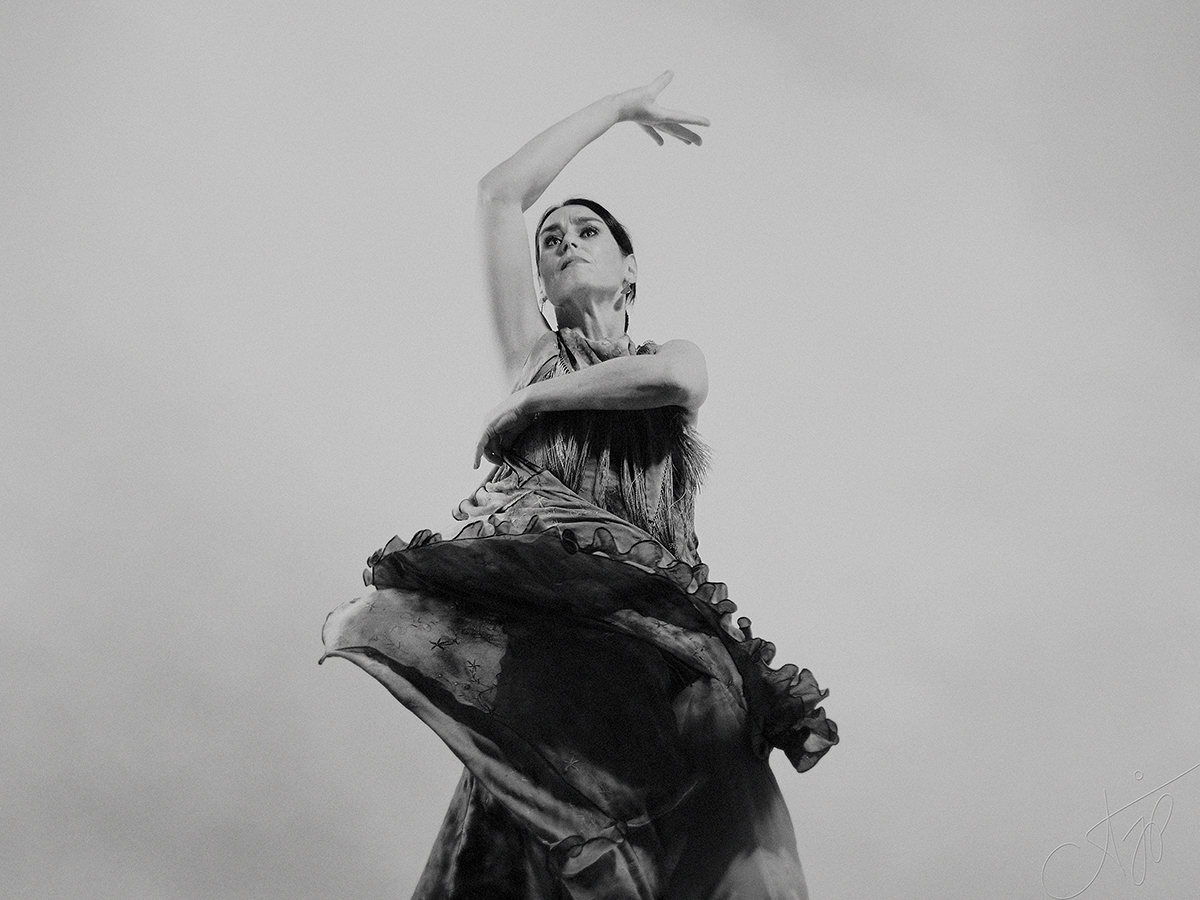 fine art-black-white-flamenco-photography-aditya-j-pradeep-fame-hues-ajp-00004