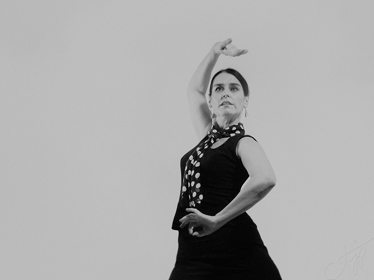 fine art-black-white-flamenco-photography-aditya-j-pradeep-fame-hues-ajp-00006