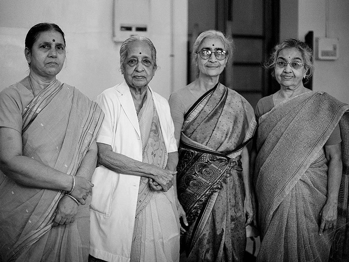fine art-black-white-photography-dr-v-shanta-adyar-cancer-institue-aditya-j-pradeep-fame-hues-ajp-00004