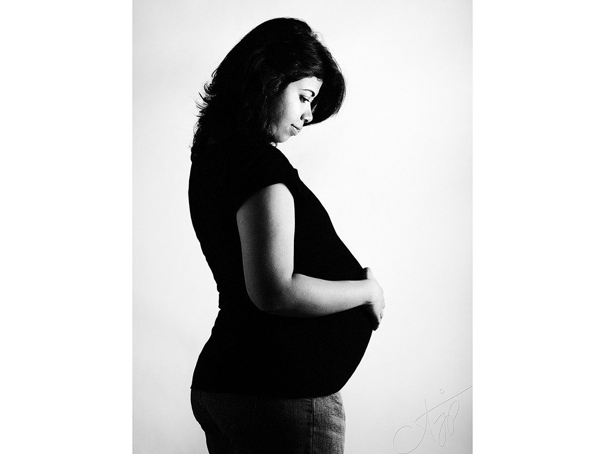 fine art-black-white-photography-mothers-day-aditya-j-pradeep-fame-hues-ajp-00001