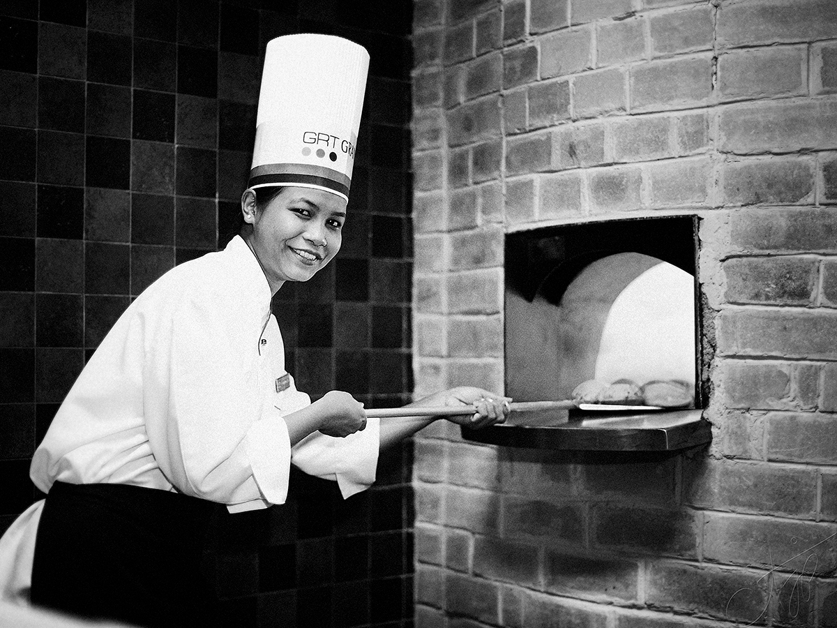 fine art-black-white-portrait-photography-aditya-j-pradeep-fame-hues-ajp-00015